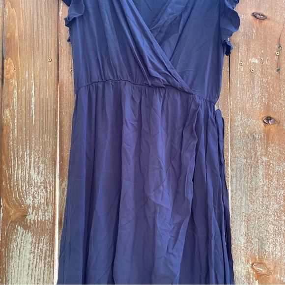 Women’s Navy Blue Light Flowy Dress with Ruffle Edging Size Small - Picture 5 of 11